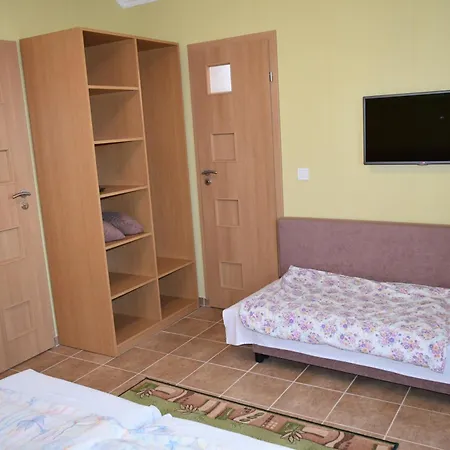 Aranypart 49-51 Apartment Siofok