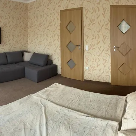 Apartment Aranypart 49-51 Siofok