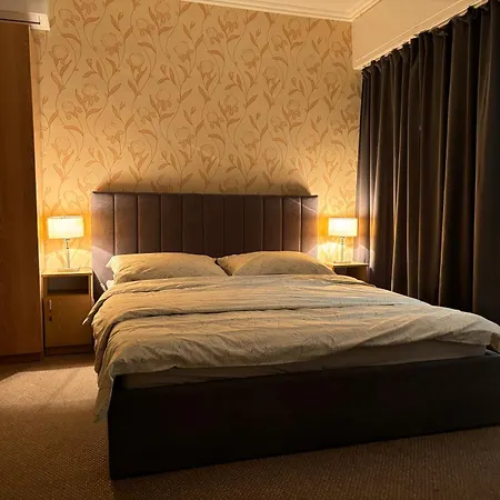 Apartment Aranypart 49-51 Siofok